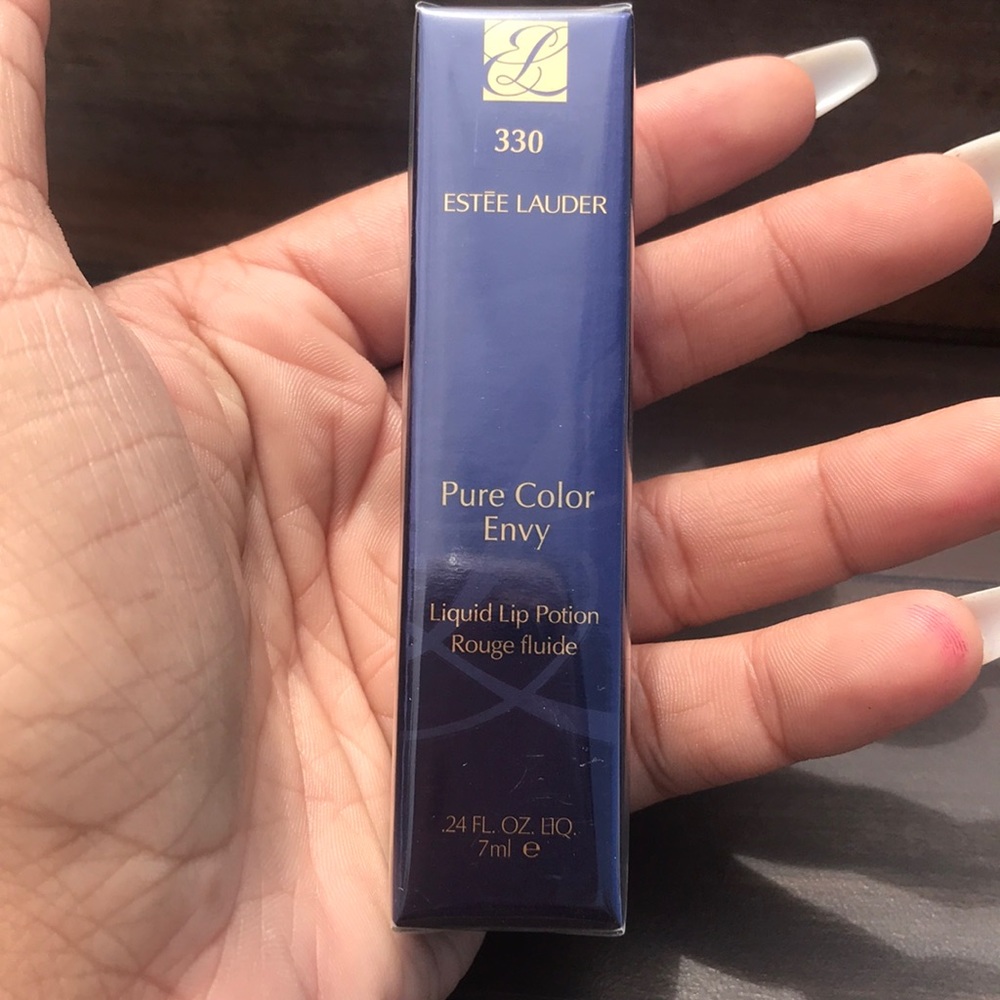 ESTĒE LAUDER liquid lip fluid